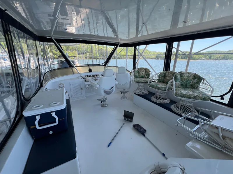 Slide: The Image of Jefferson 46 Sundeck 1988 - 19