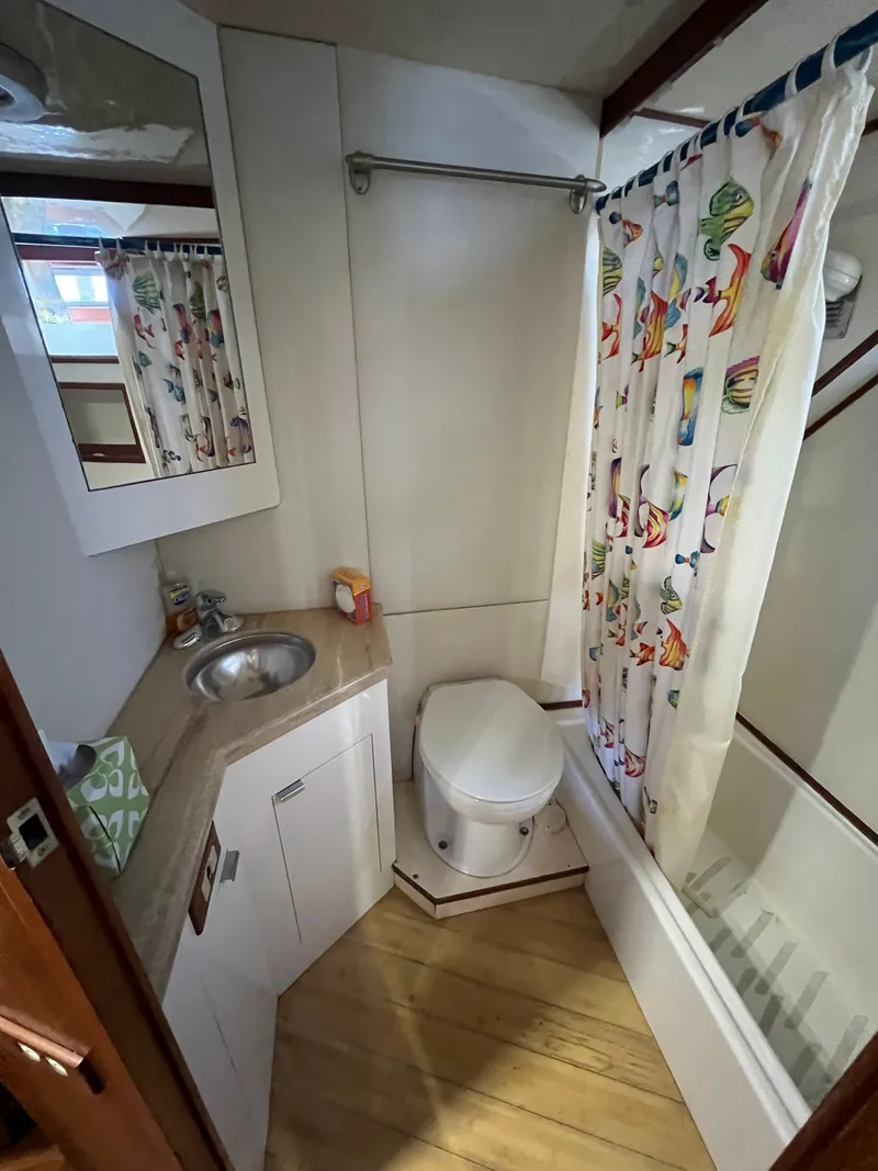 Slide: The Image of Jefferson 46 Sundeck 1988 - 8