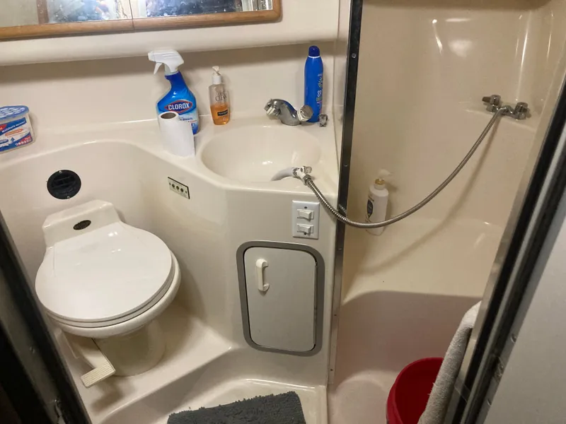 Slide: The Image of Sea Ray Sundancer 370 1996 - 12