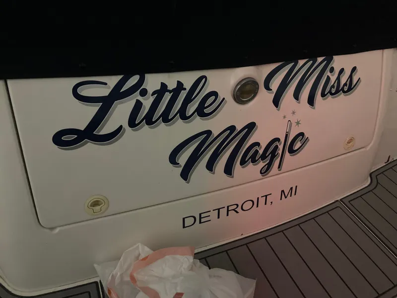 Slide: The Image of Sea Ray Sundancer 370 1996 - 4