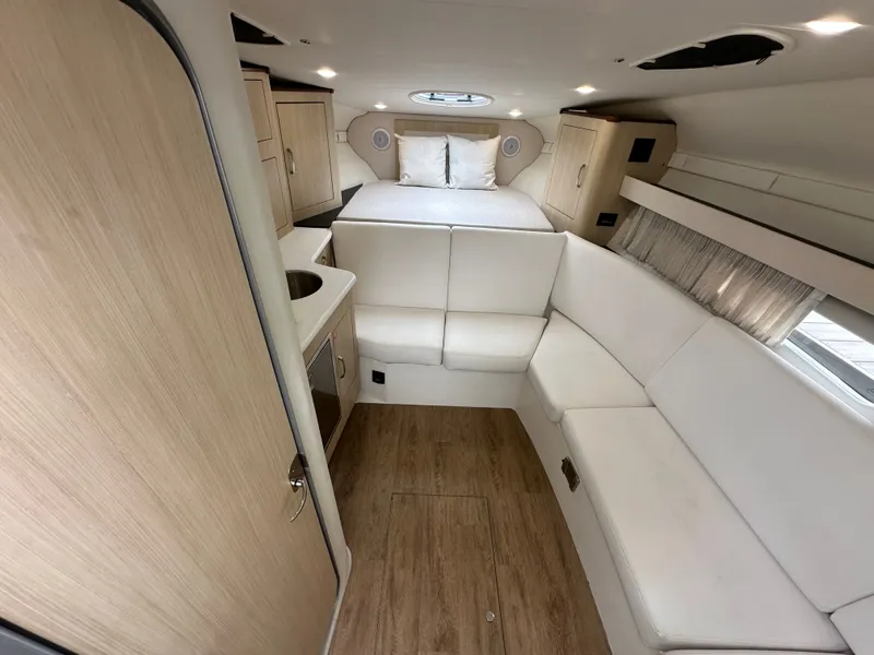 Slide: The Image of Regal 33 XO 2023 - 19