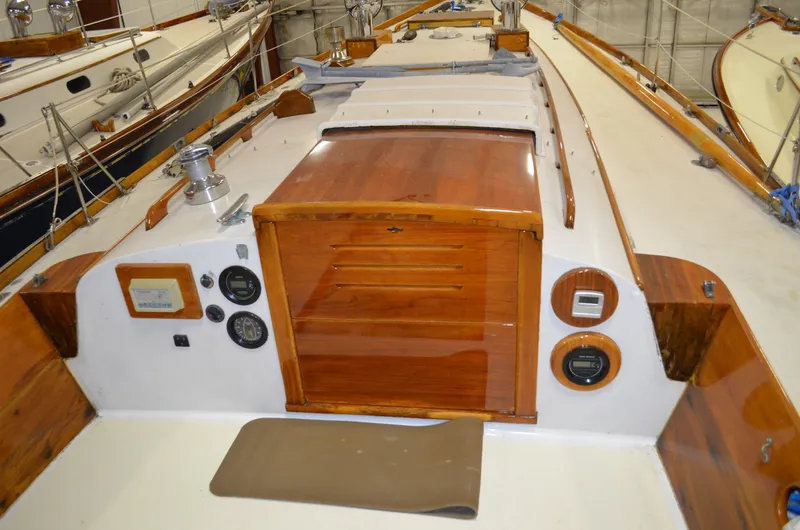 Slide: The Image of 1963 Hinckley Bermuda 40 sailboat with classic wooden deck. - 43