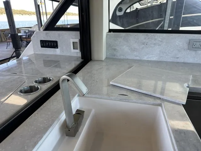 Slide: The Image of Regal 38 Grande Coupe 2021 - 73