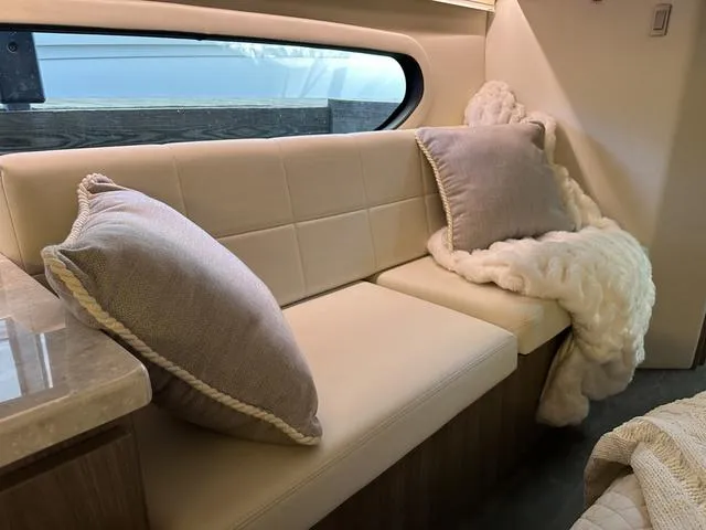 Slide: The Image of Regal 38 Grande Coupe 2021 - 93