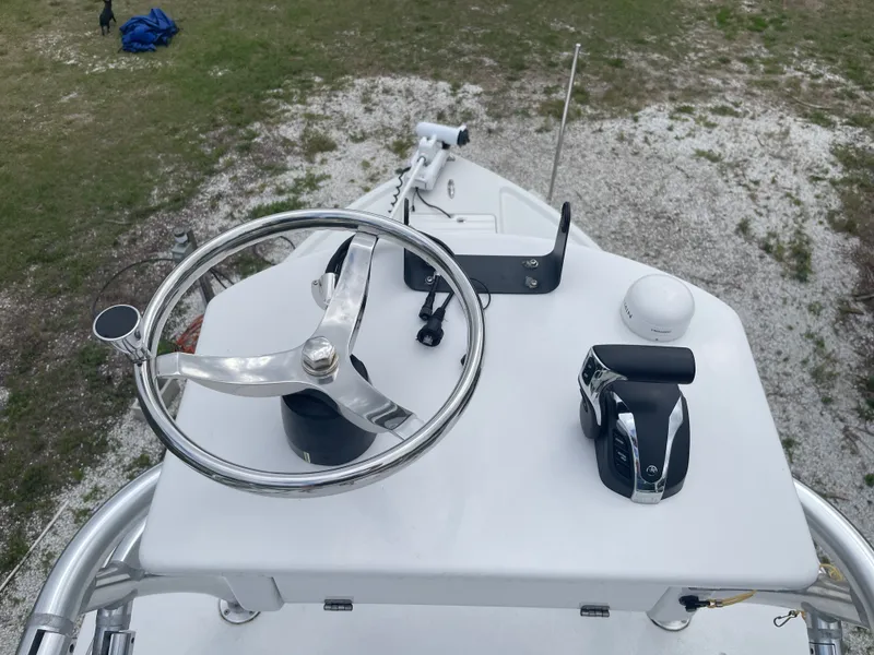 Slide: The Image of Parker Marine 25 Special Edition 2022 - 77