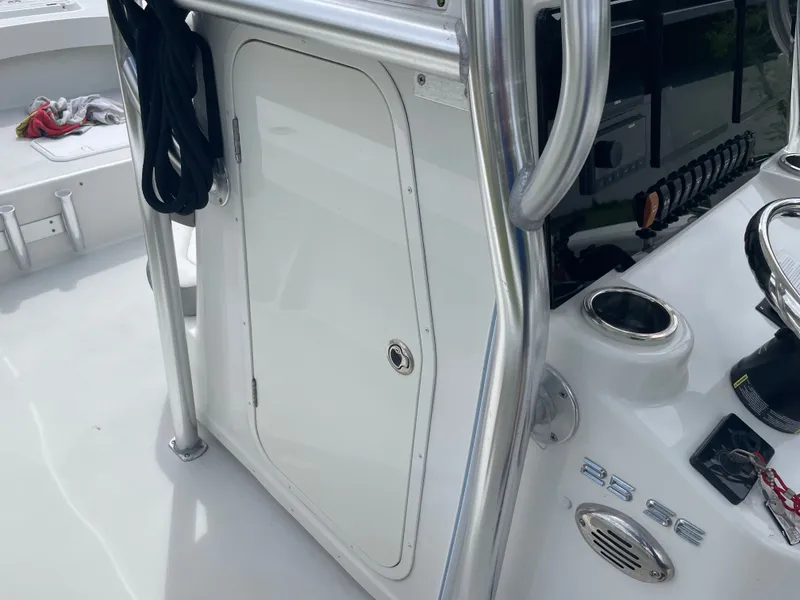 Slide: The Image of Parker Marine 25 Special Edition 2022 - 85