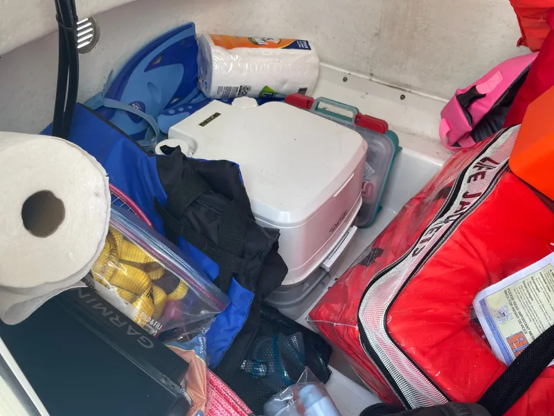 Slide: The Image of Parker Marine 25 Special Edition 2022 - 88