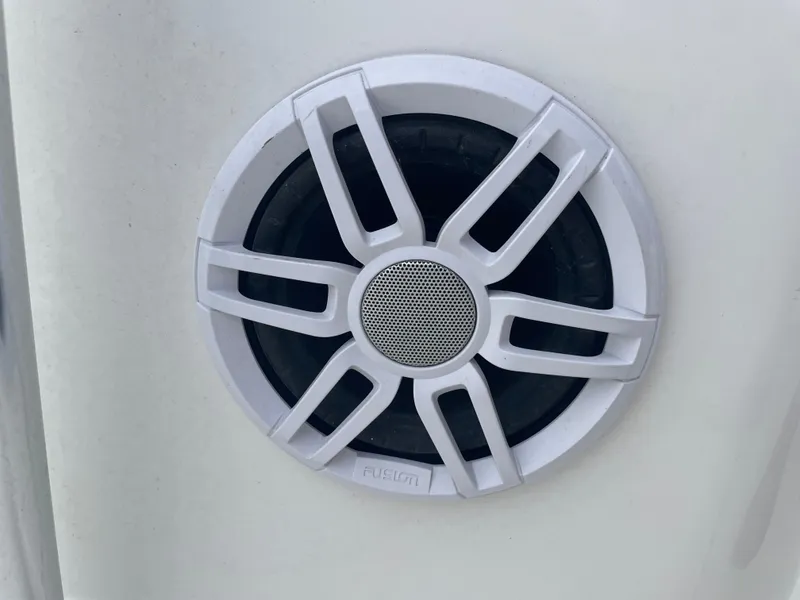 Slide: The Image of Parker Marine 25 Special Edition 2022 - 89