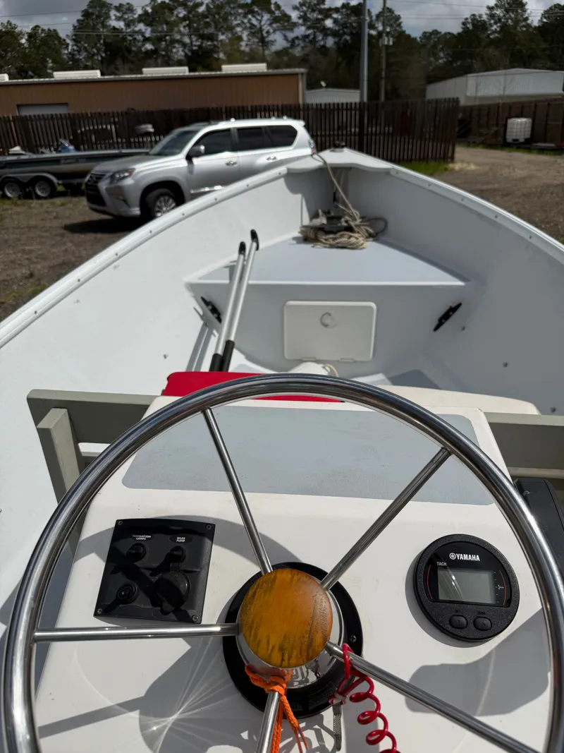 Slide: The Image of Helm of a 2020 Holland 14 boat with Yamaha instruments. - 3