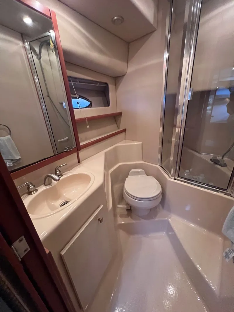 Slide: The Image of Meridian 490 Pilothouse 2004 - 56