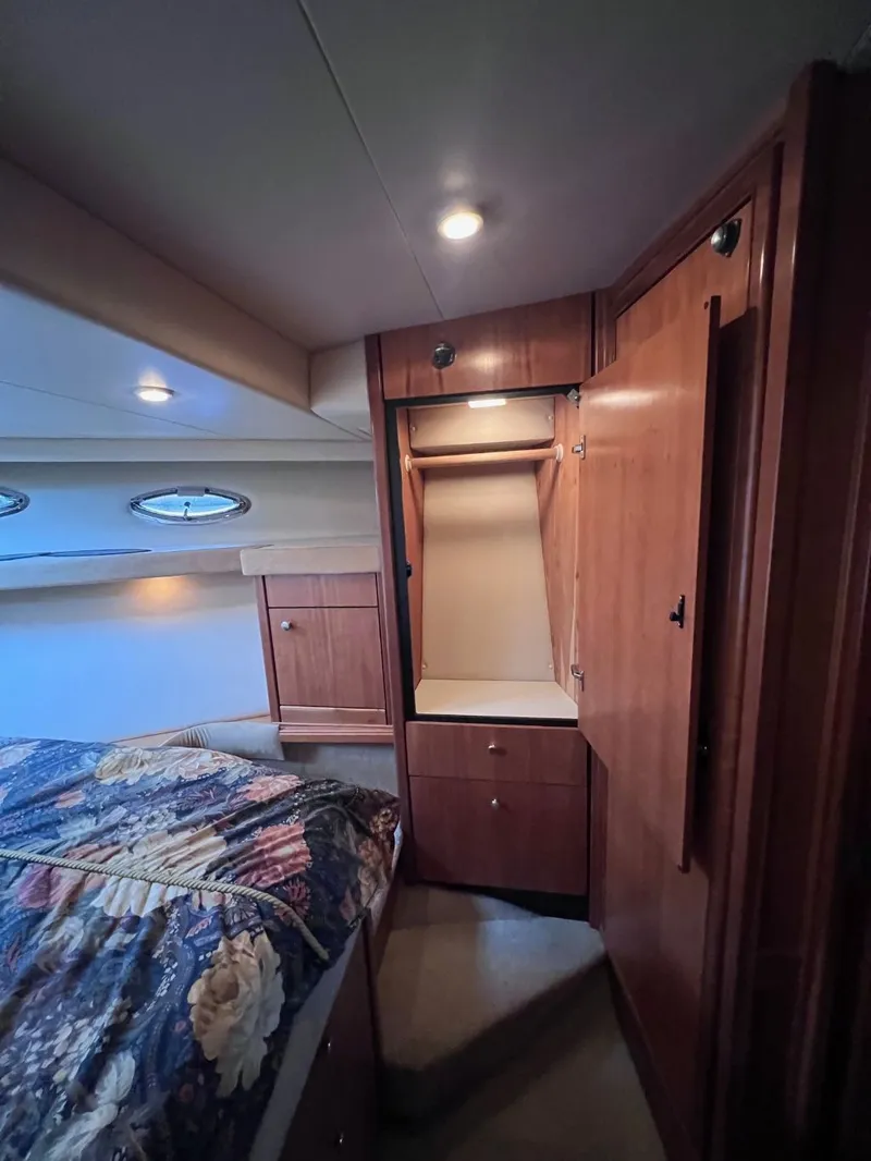 Slide: The Image of Meridian 490 Pilothouse 2004 - 57