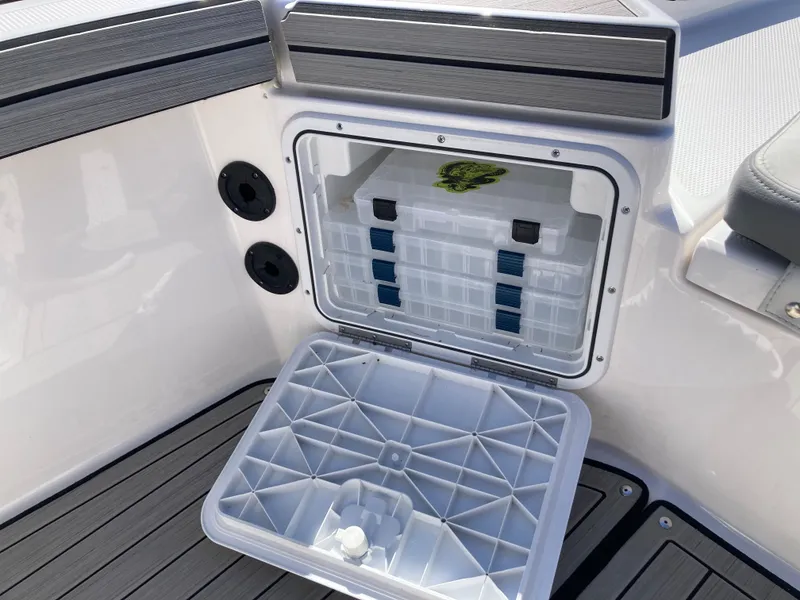 Slide: The Image of Yamaha 195 FSH Sport 2024 - 10