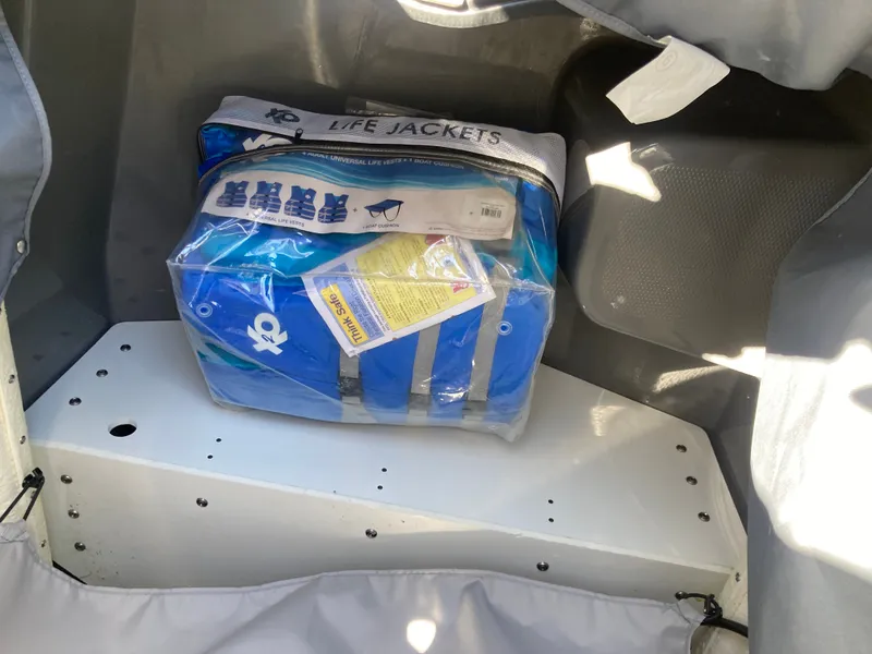 Slide: The Image of Yamaha 195 FSH Sport 2024 - 26