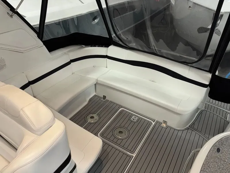 Slide: The Image of Formula 40 Performance Cruiser 2006 - 13