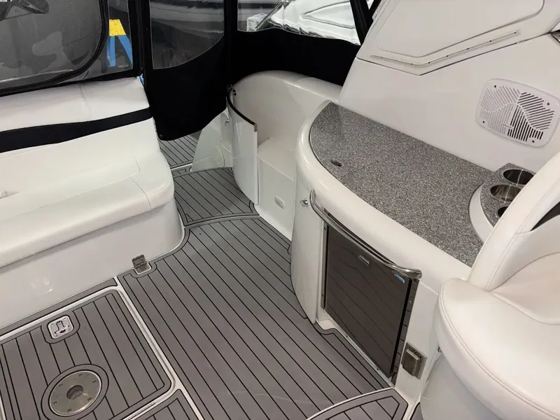 Slide: The Image of Formula 40 Performance Cruiser 2006 - 14