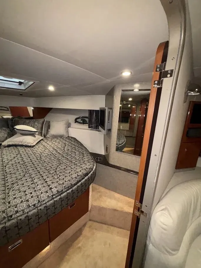 Slide: The Image of Formula 40 Performance Cruiser 2006 - 33