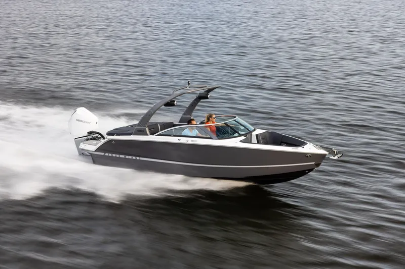 The Image of 2026 Four Winns H2 OB speedboat cruising on open water. - 0