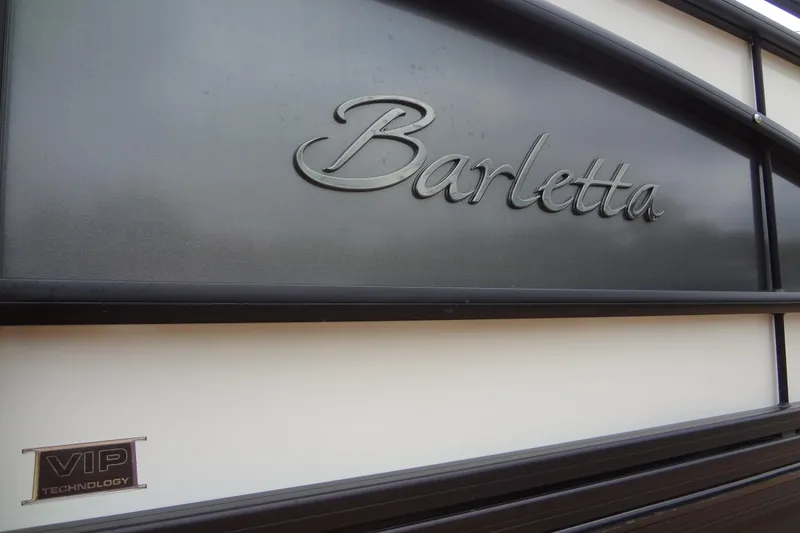 Slide: The Image of Barletta Corsa 23 QSS 2021 model with VIP Technology badge. - 39