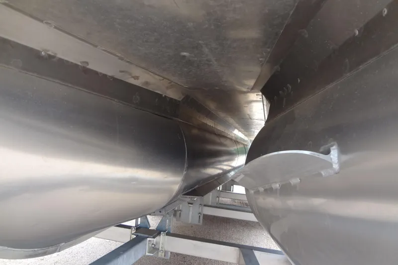 Slide: The Image of Underneath view of a 2021 Baraletta Corsa 23 QSS pontoon boat hull. - 48