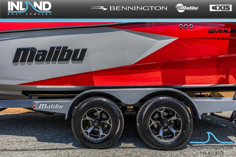 Slide: The Image of 2026 Malibu Wakesetter 23 LSV boat with trailer, side view. - 8