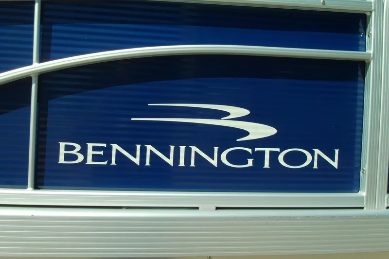 Slide: The Image of Bennington SV 188 SLV 8' Narrow Beam 2020 logo on blue background. - 7