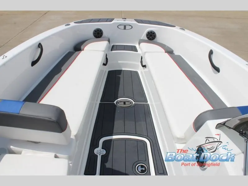 Slide: The Image of T-Yachts 18 2024 - 14