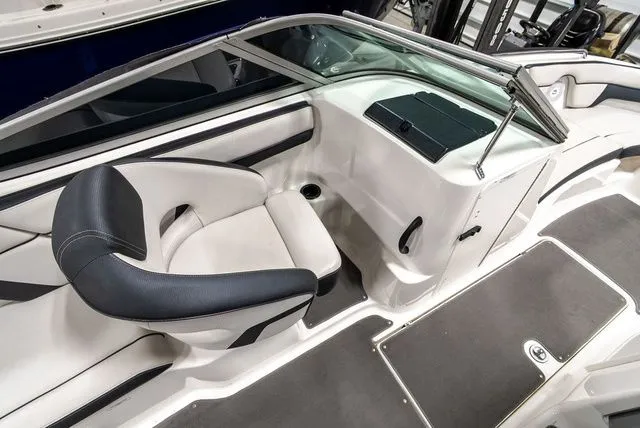 Slide: The Image of Yamaha SX210 2015 - 15