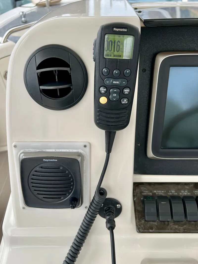Slide: The Image of Sea Ray 52 Sedan Bridge 2007 helm with Raymarine equipment. - 37