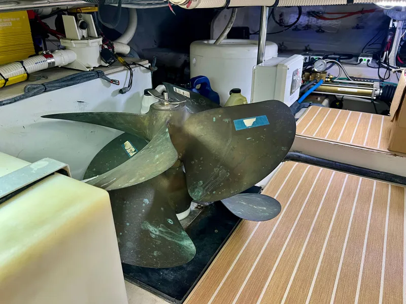 Slide: The Image of Sea Ray 52 Sedan Bridge 2007 - 56