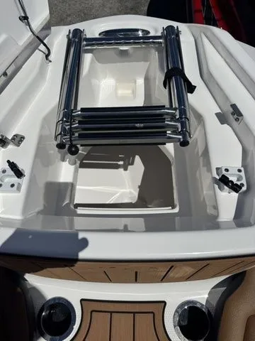 Slide: The Image of Yamaha 252SD 2026 - 12