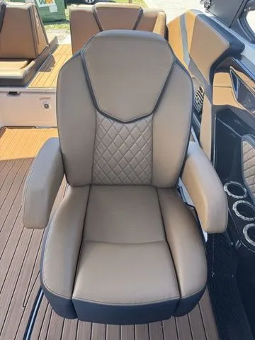 Slide: The Image of Yamaha 252SD 2026 - 19