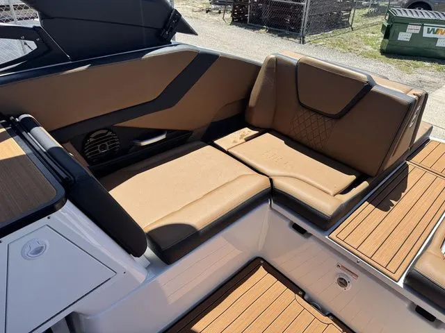 Slide: The Image of Yamaha 252SD 2026 - 22