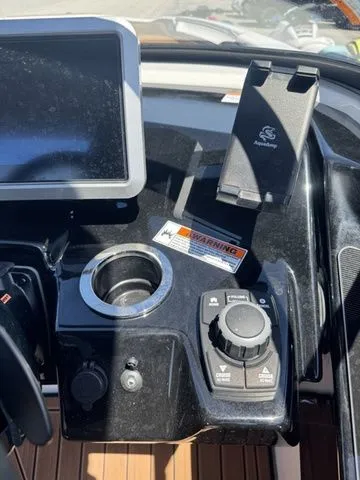 Slide: The Image of Yamaha 252SD 2026 - 26