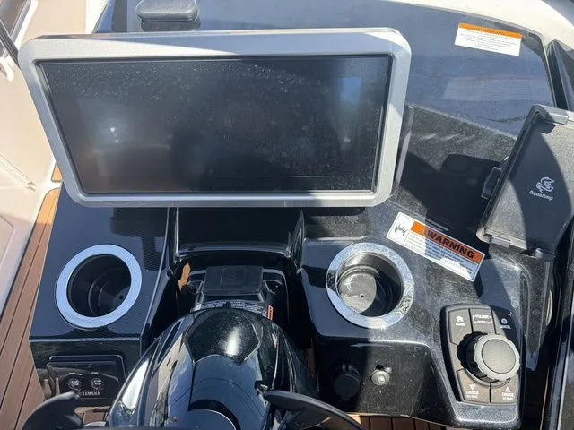 Slide: The Image of Yamaha 252SD 2026 - 27