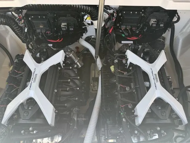 Slide: The Image of Yamaha 252SD 2026 - 30