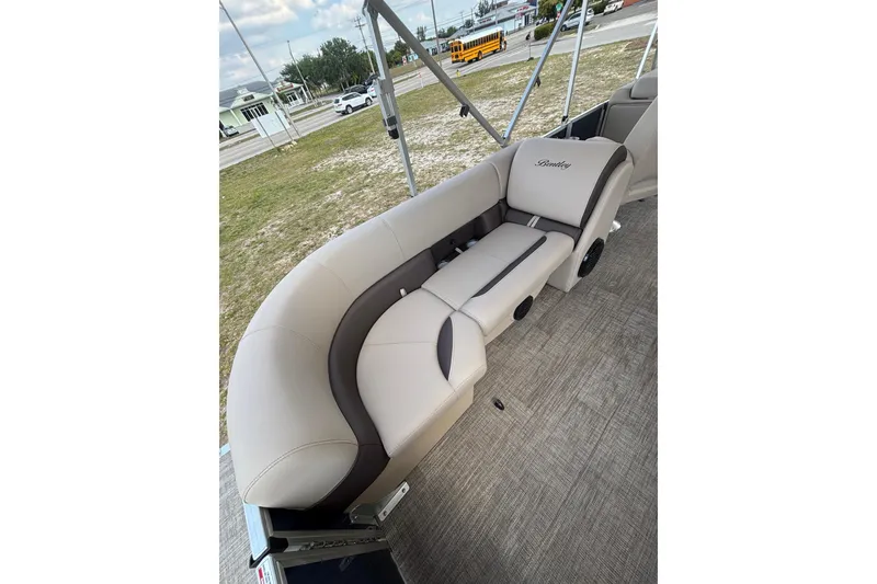 Slide: The Image of Luxurious seating in Bentley Pontoons Legacy 223 Navigator 2026. - 15