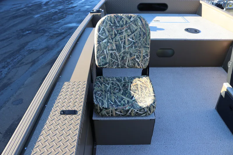 Slide: The Image of 2026 Smoker Craft Pro Sportsman 1866 boat seat with camouflage pattern. - 3