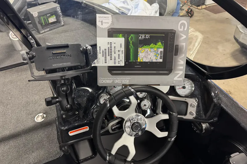 Slide: The Image of Nitro ZV19 Sport Pro 2026 dashboard with Garmin ECHOMAP UHD 93SV box. - 6