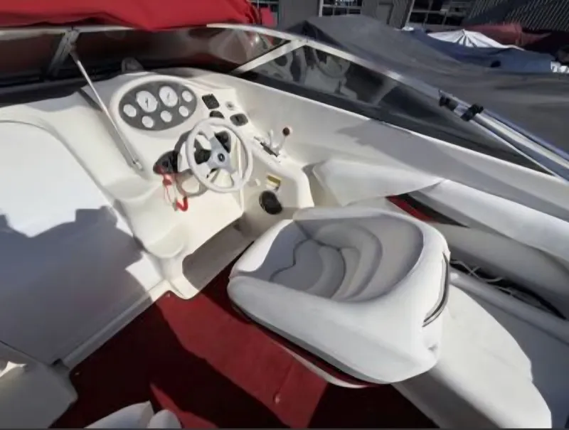 Slide: The Image of Wellcraft Excaliber 2001 - 3