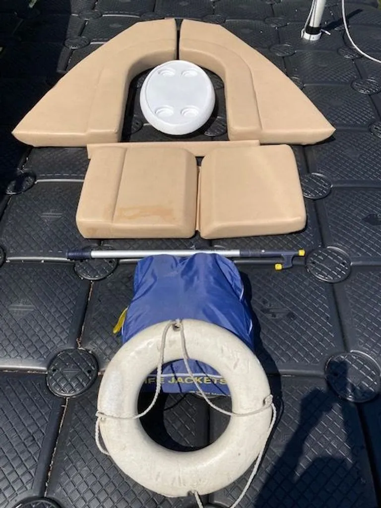 Slide: The Image of Boat accessories on Regal 2450 Cuddy, 2009 model. - 29