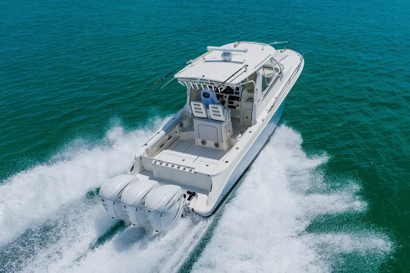 Slide: The Image of 2008 Hydra-Sports Vector 3500 VX cruising on open water, rear view. - 7