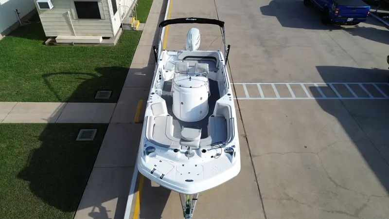 Slide: The Image of Hurricane 231CC 2022 - 25