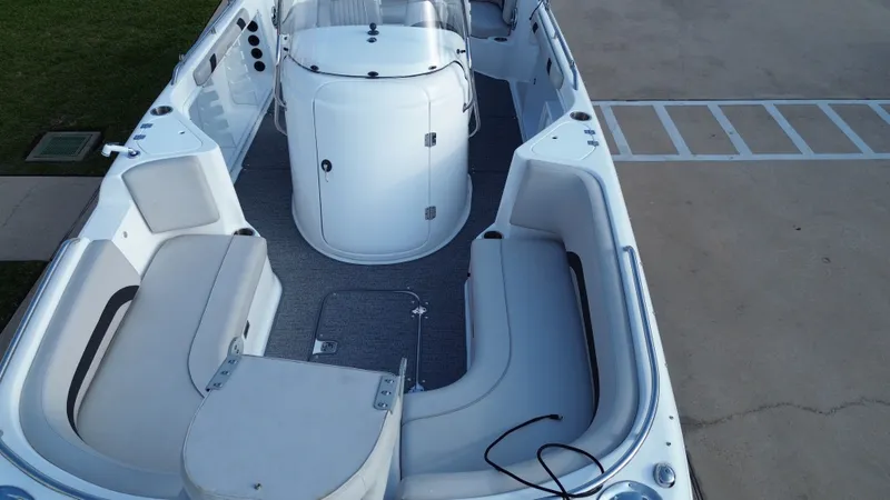 Slide: The Image of Hurricane 231CC 2022 - 26