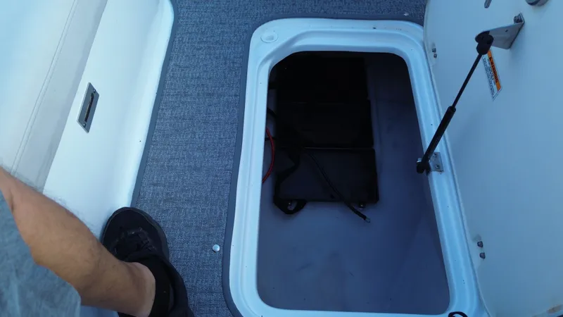 Slide: The Image of Hurricane 231CC 2022 - 28