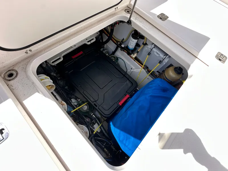 Slide: The Image of Pursuit OS 345 Offshore 2015 - 17