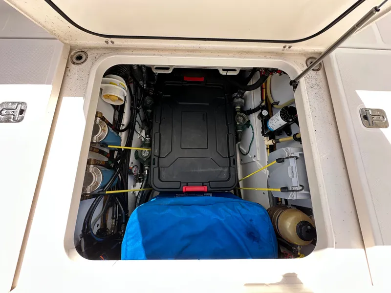 Slide: The Image of Pursuit OS 345 Offshore 2015 - 18