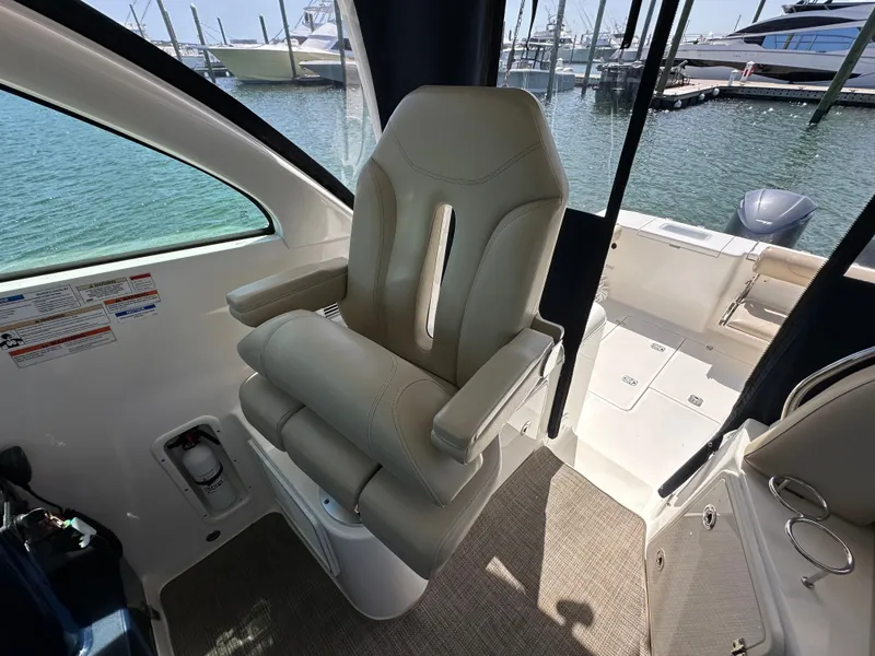 Slide: The Image of Pursuit OS 345 Offshore 2015 - 25