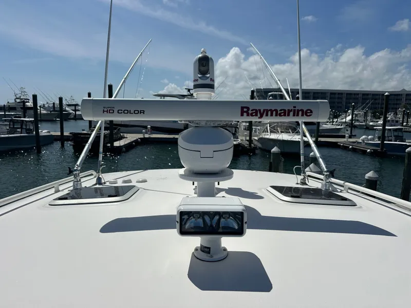 Slide: The Image of Pursuit OS 345 Offshore 2015 - 4