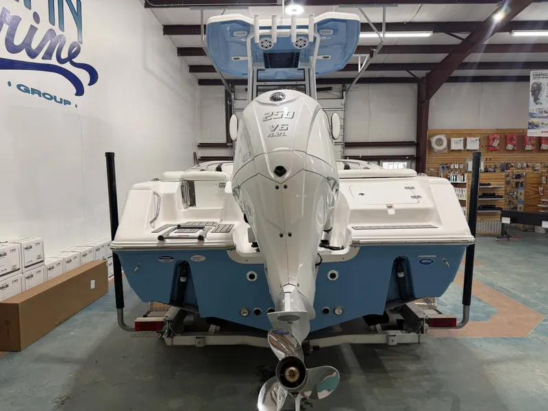 Slide: The Image of Tidewater 220 LXF 2026 - 3