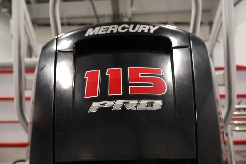 Slide: The Image of Mercury 115 Pro outboard motor on 2019 Bentley Pontoons 200 CRUISE. - 34